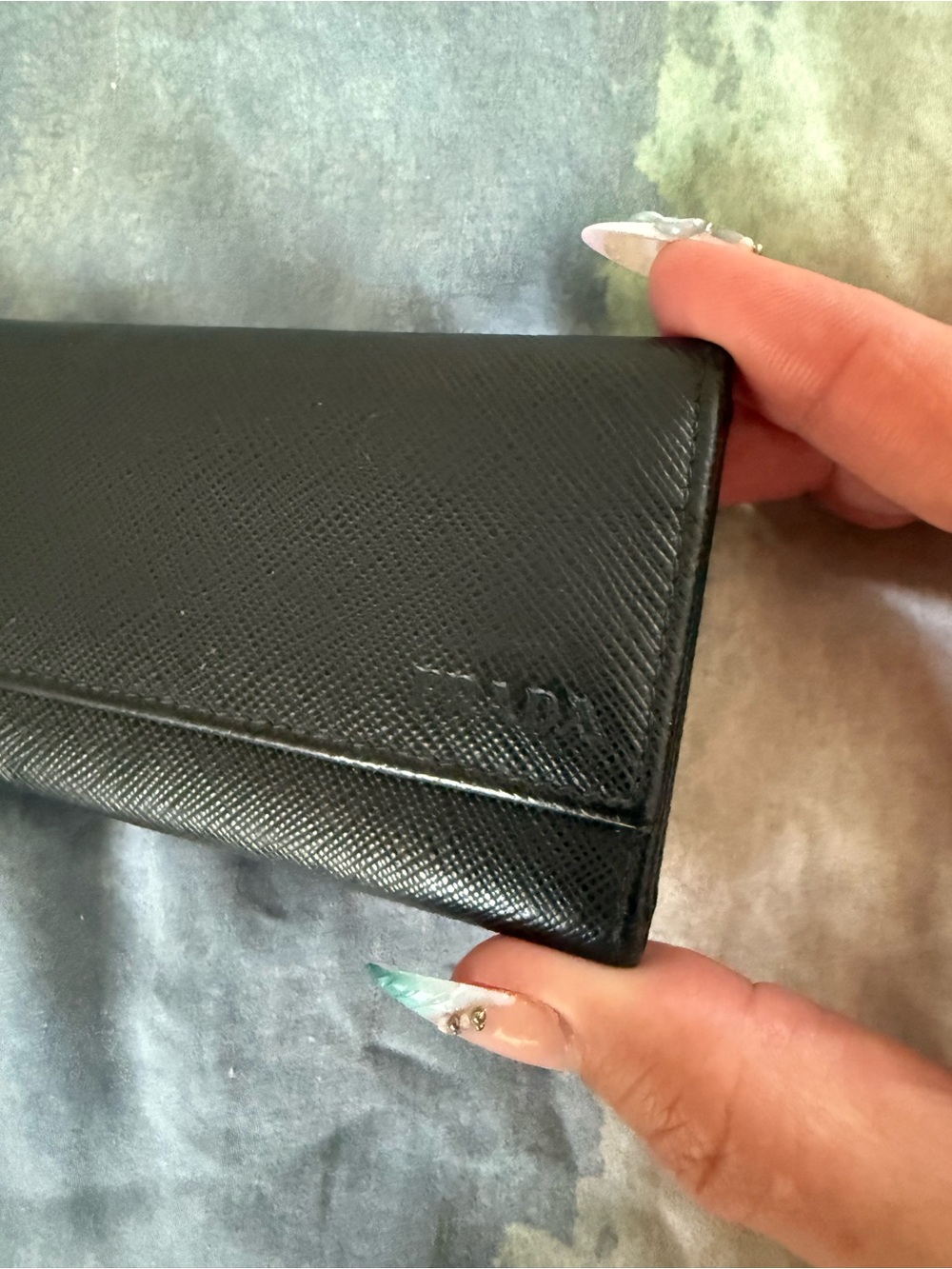 Prada saffiano leather key case - Picture 2 of 13